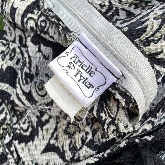 Arielle Tyler black and white midi skirt - Picture 4 of 6